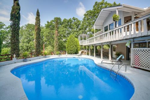 Rockwell House | Private Pool Lakefront Home in Hot Springs!