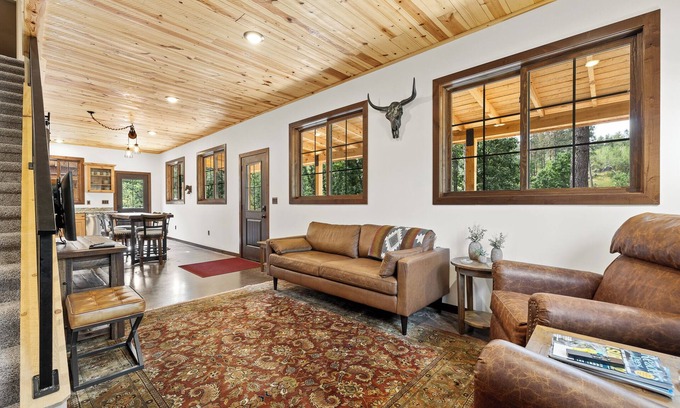 Rapid City Cabin | Private retreat, new hottub, peaceful views, and perfectly located to explore