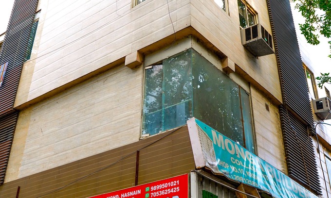 Block D Bed & Breakfast | private rooms in premium villa