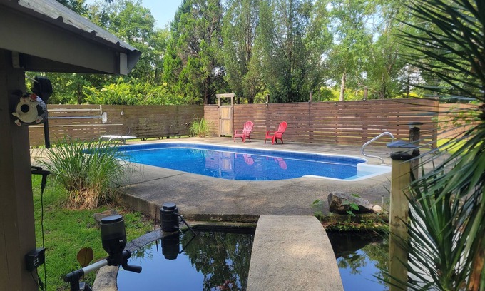 Foley House | Private Swimming Pool with Secluded Backyard at The Oasis.