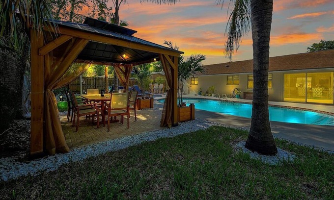 Mill Run House | Private Villa/BBQ, Firepit, Pool, Disney