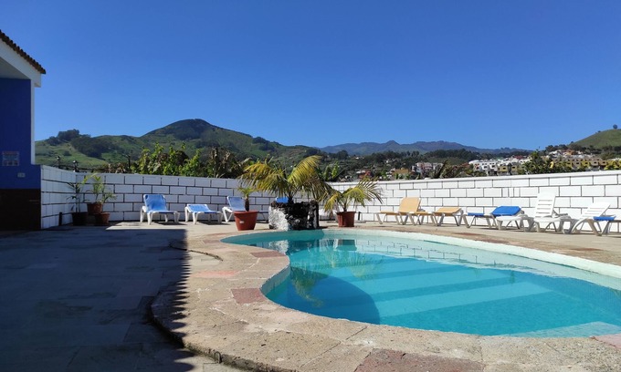 Firgas Villa | PRIVATE VILLA WITH PRIVATE POOL AND PRIVATE GARDENS