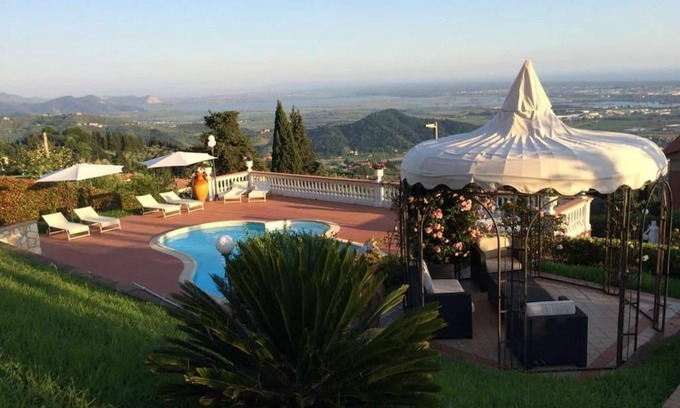 Corsanico Villa | Private Villa with WIFI, A/C, hot tub, private pool, TV, patio, panoramic view, close to Viareggio