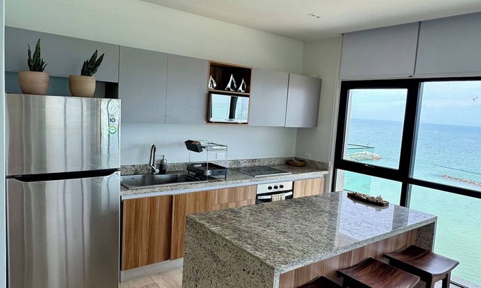 Progreso Municipality Apartment | Progreso Oceanfront Escape Panoramic Views at Yucalpetén Resort Marina