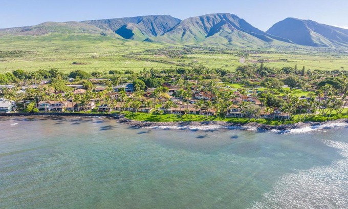 Historic Lahaina Front Street House | Puamana 30-2