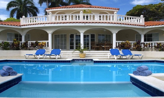 Cofresi Villa | Puerto Plata is calling your name! Villas & Suites available! Contact me now!