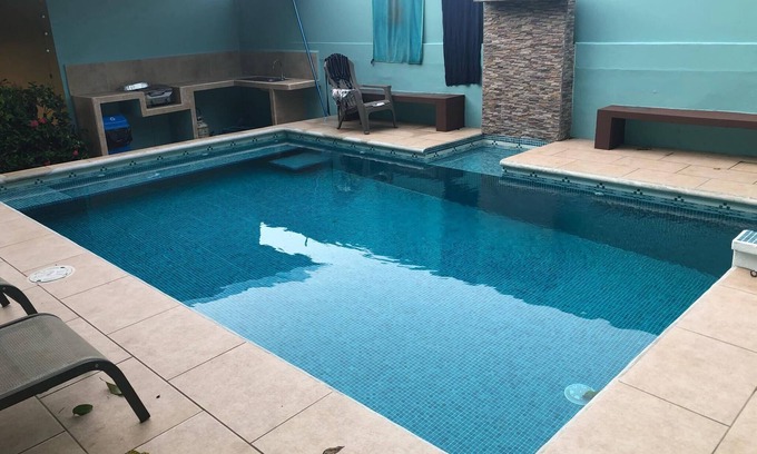 Quepos Apartment | PURA VIDA #3 - POOL - AC - KITCHEN NEARBY EVERYTHING IN TOWN