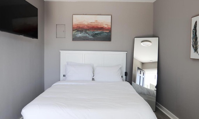 Nashville Hotel | Quaint 1BR 10 Min From Nashville