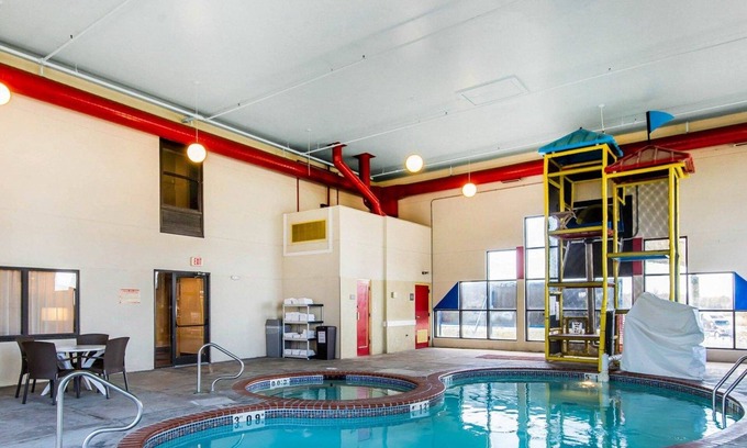 Cameron Hotel | Quality Inn Cameron