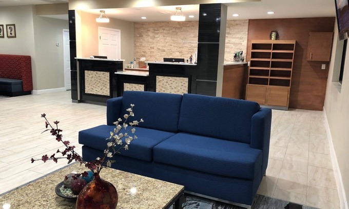 Dalton Hotel | Quality Inn Dalton East