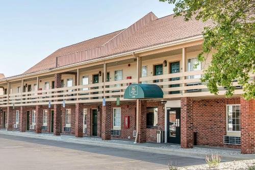Findlay Hotel | Quality Inn Findlay