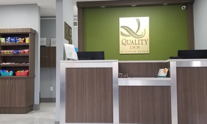 Pelham Hotel | Quality Inn Pelham I-65 exit 246