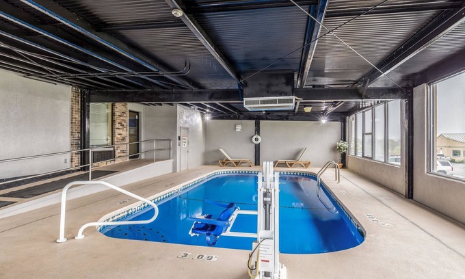 Rolla Hotel | Quality Inn Rolla