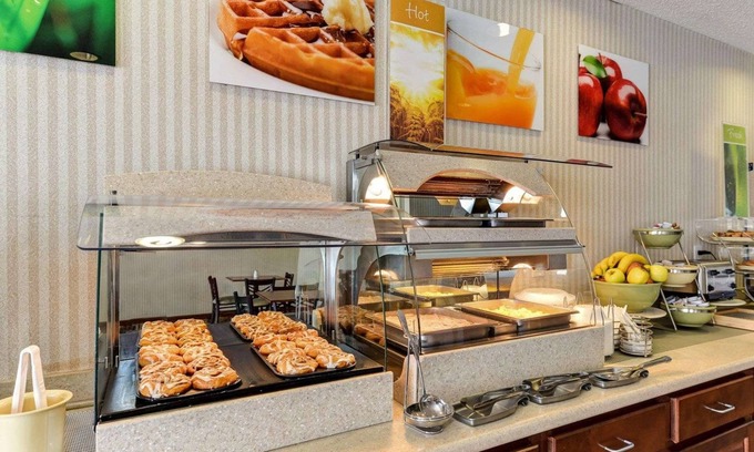 Potomac Hotel | Quality Inn Spring Mills - Martinsburg North