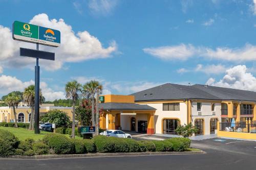 Orangeburg Hotel | Quality Inn & Suites Orangeburg