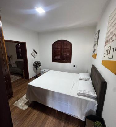 Espirito Santo Do Pinhal House | Quarto Família Aconchegante