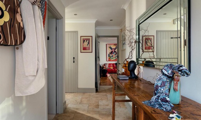 Topsham House | Quay House - Waterside eclectic style character home