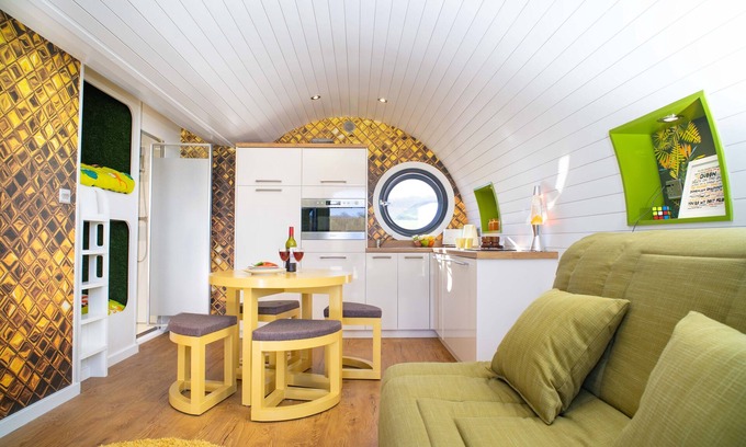 Llandysul Cabin | Queen- Next Level Glamping in West Wales