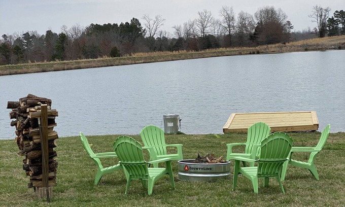 Bee Branch House | Quiet cabin in the woods with hiking trails, fishing ponds, paddle boats, canoes