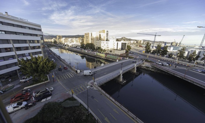 Ensanche Centro Apartment | Quiet central downtown apartment by the sea with parking avalaible.