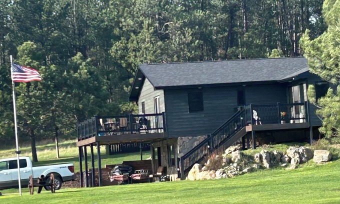 Custer House | Quiet country location on 5 acres -enjoy the beautiful evenings while you relax.