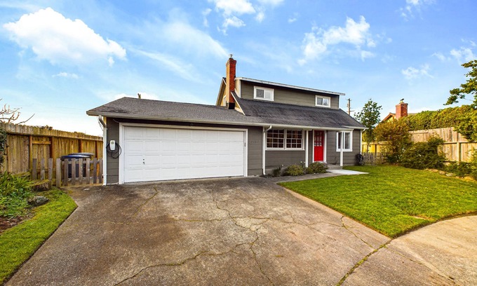 Arcata House | Quiet home with EV charging.
