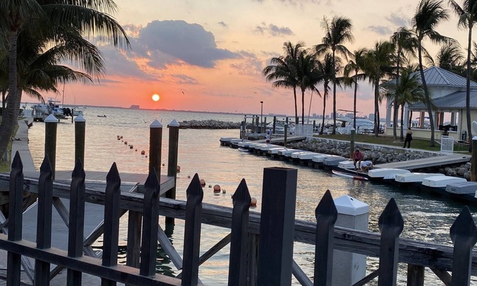 Key Biscayne Condo | Quiet Key Biscayne Apartment Home