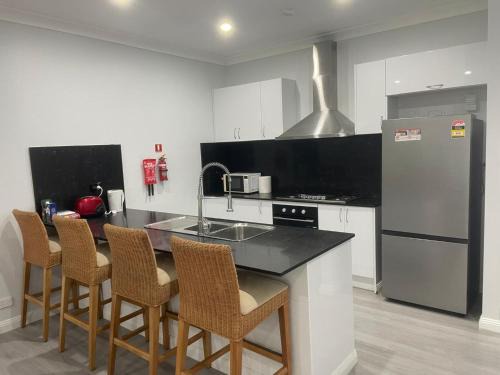 Mount Druitt House | Quiet Spacious Family House