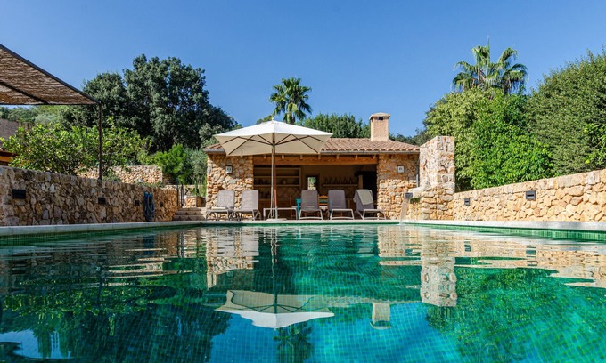 Campanet Villa | Quiet villa with private pool and barbecue area, YourHouse Mata Grossa