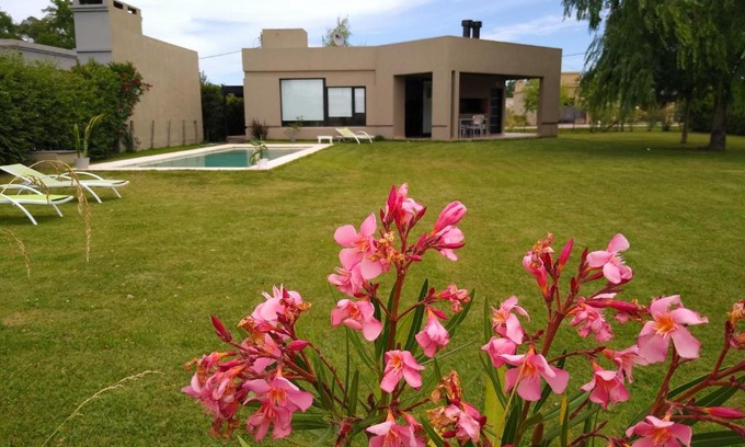 Mercedes House | Quinta Mercedes ba