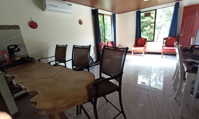 Penjamo House | Quinta Rincon Silvestre w/AC, WiFi & pool in lovely Peñas Blancas near V. Arenal