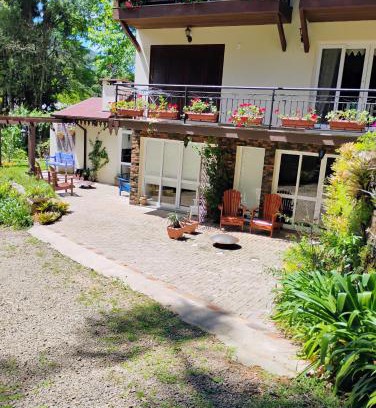 Gramado Apartment | Quintal do Garnizé - Unidade Beija-Flor