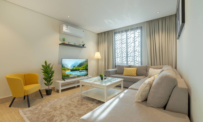 Al Hamra Apartment | Qurtoba big apartment all yours