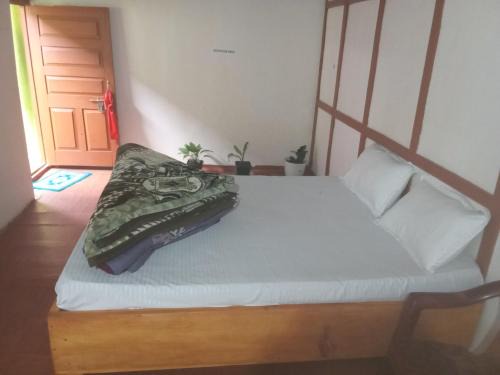 Bomdila House | R N HomeStay