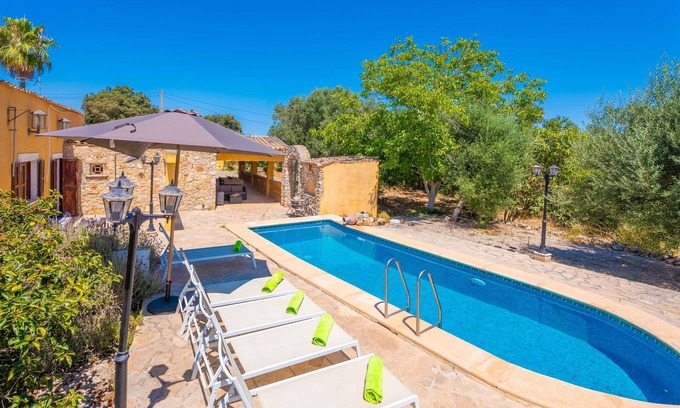 Inca Villa | RACO DE CAN PEP - Beautiful traditional Majorcan house with private pool in a quiet and ru