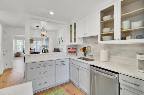 Twin Oaks House | Racquet Club 35 by Wild Dunes, in Resort Core