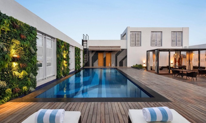 Vasundhara Hotel | Ramada by Wyndham Ghaziabad Vasundhara