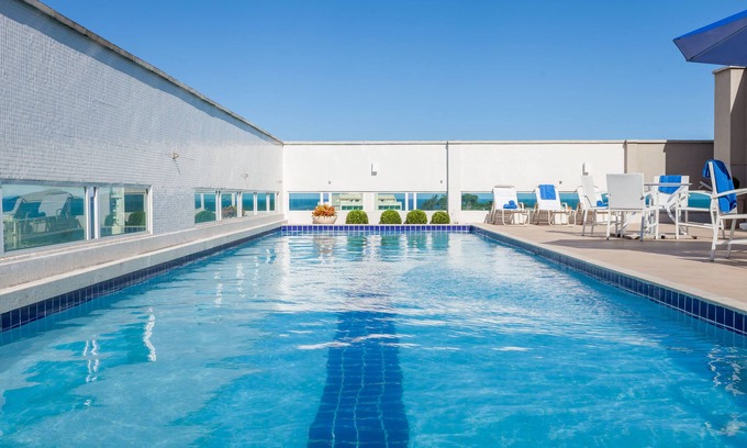 Macae Hotel | Ramada Macaé