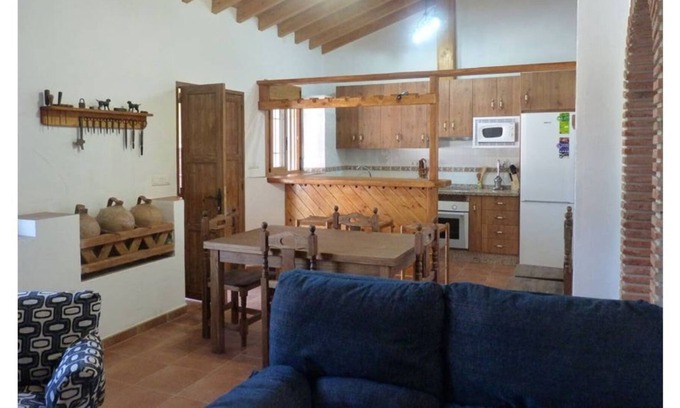 Almachar House | Ramirez House. Store