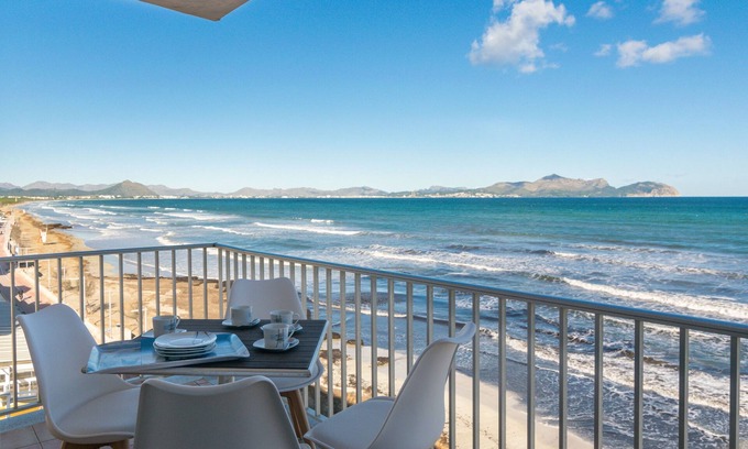 Can Picafort House | RAN DE MAR (CAN PICAFORT) - Fabulous seafront apartment with wonderful beach views. Free W