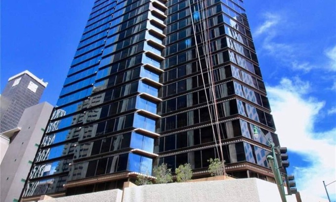 Downtown Honolulu Condo | Rare 3 Bedroom heart of Downtown!