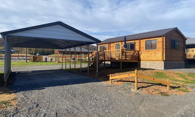 Scottsboro House | RATTLEBAIT CABIN