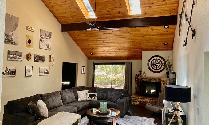 Graeagle House | Recently remodeled chalet inspired home-minutes to town, hiking, biking and golf