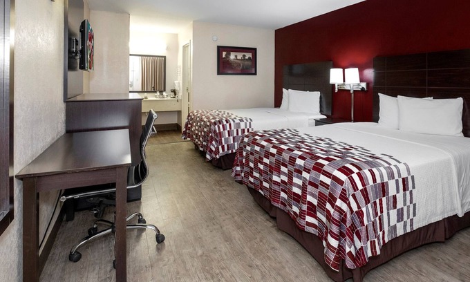 Oleander - Sunset Hotel | Red Roof Inn Bakersfield