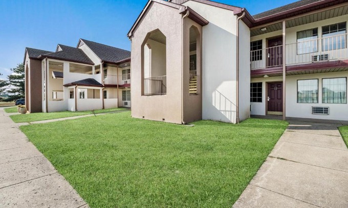 Cadiz Hotel | Red Roof Inn Cadiz