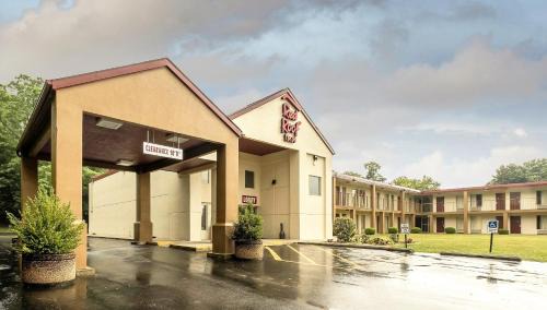 Williamsport Hotel | Red Roof Inn Hagerstown - Williamsport, MD