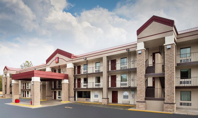 Irondale Hotel | Red Roof Inn PLUS+ Birmingham East – Irondale/Airport