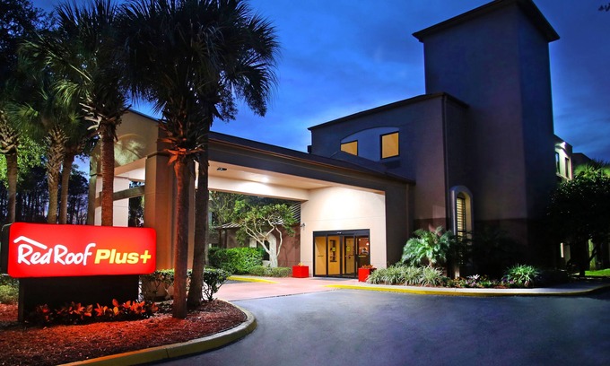 Palm Coast Hotel | Red Roof Inn PLUS+ Palm Coast