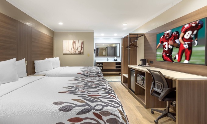 Southeast Raleigh Hotel | Red Roof Inn Raleigh Northeast - Downtown