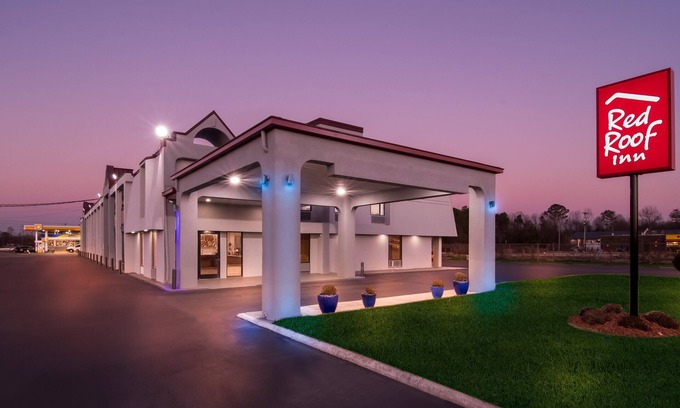 Gold Rock Hotel | Red Roof Inn Rocky Mount - Battleboro